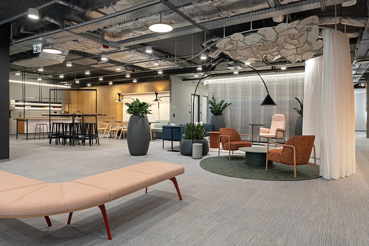 ý���ͷRTL������������λ���罻�糡